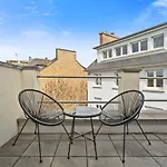 Luxury Escape With Jacuzzi Bathtub In Hollerich Id11