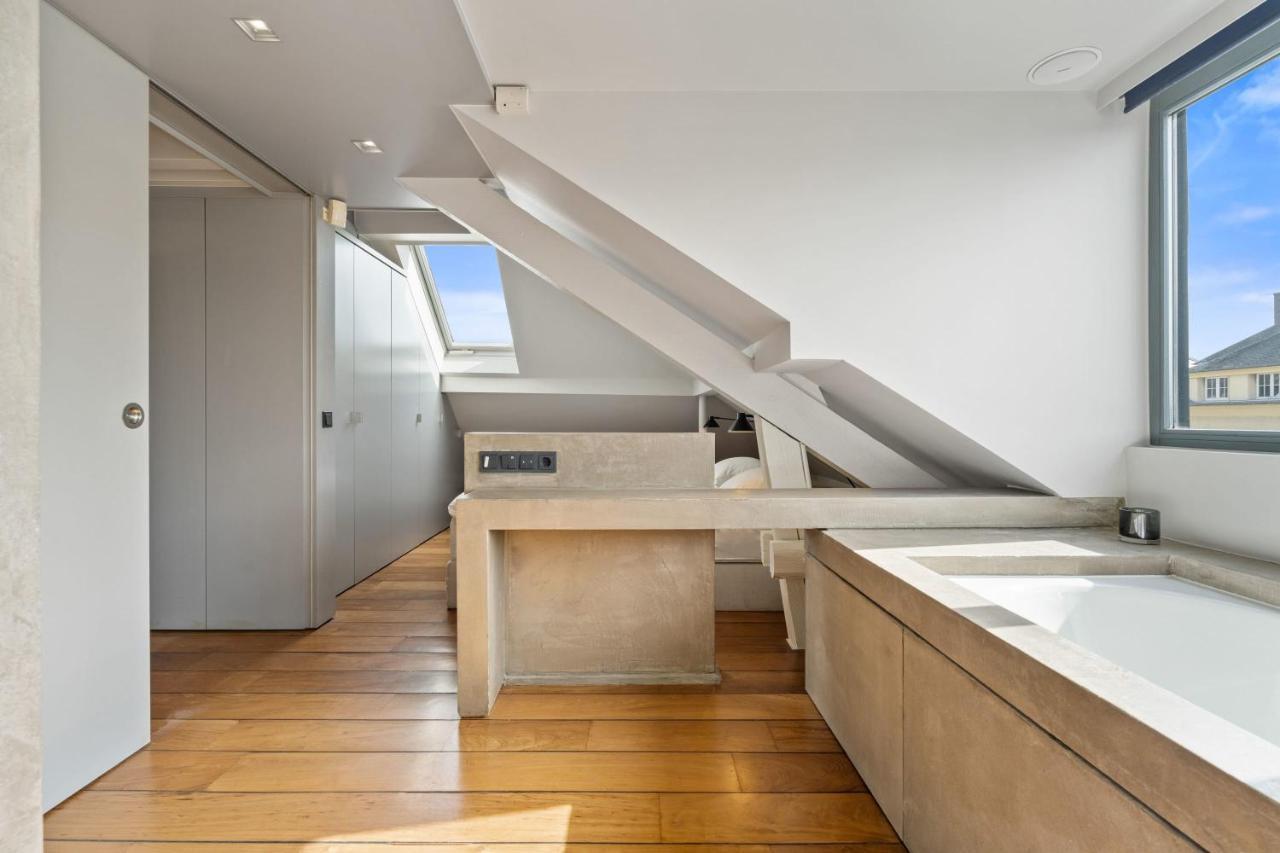 Luxury Escape With Jacuzzi Bathtub In Hollerich Id11 Appartement *
