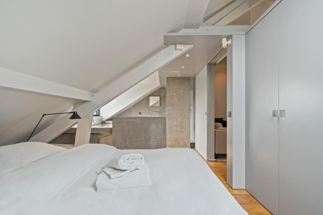 Luxury Escape With Jacuzzi Bathtub In Hollerich Id11 *